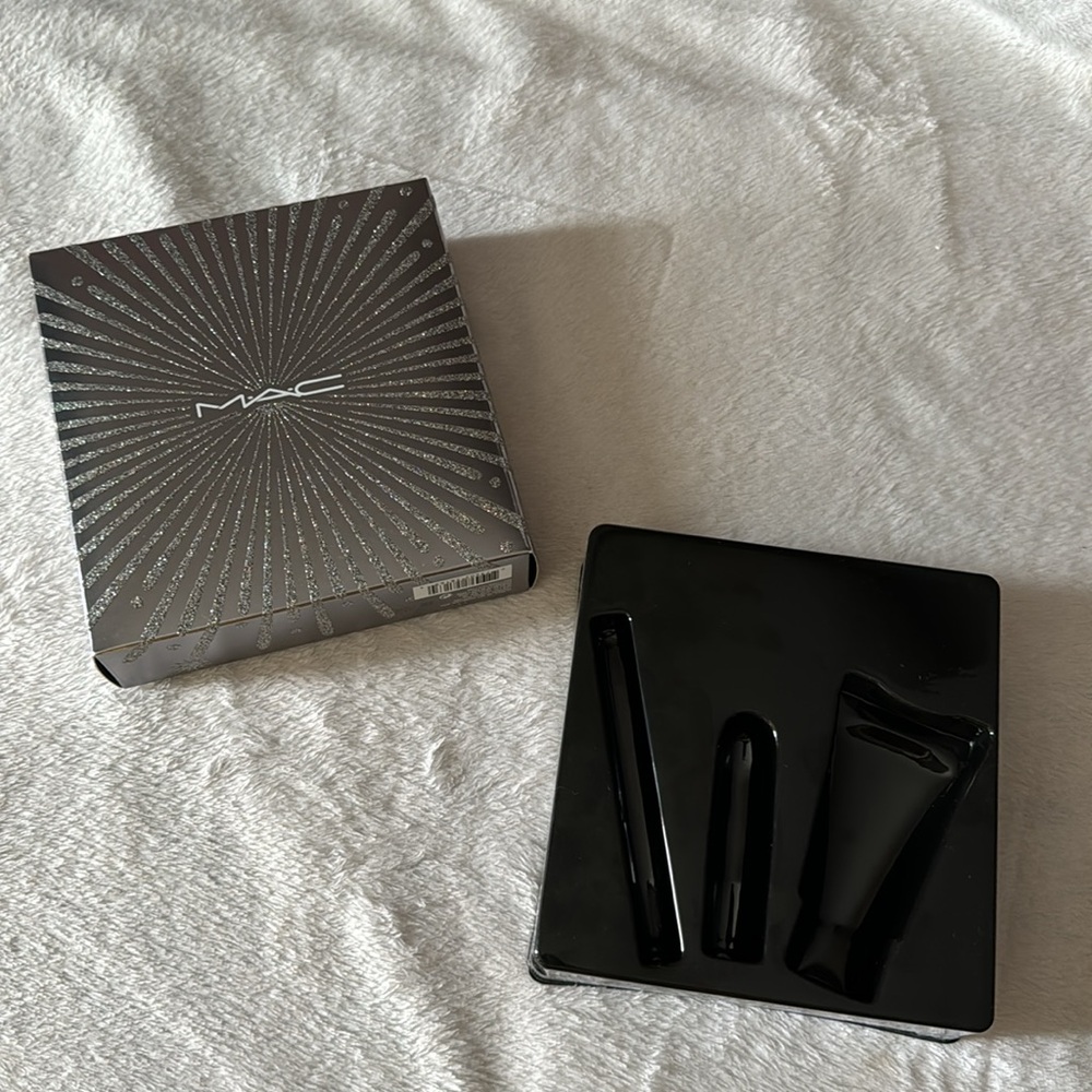MAC cosmetics EMPTY makeup box